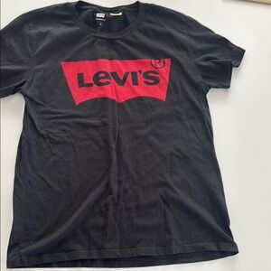 Levi's women’s t-shirt